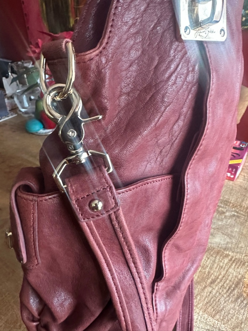 Vintage Leather Hobo Bag – Y2K | Burgundy | Excellent Condition - Picture 5 of 10
